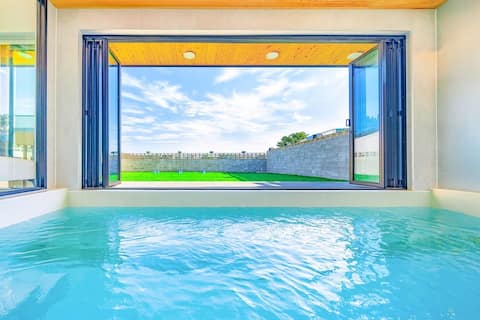Healing accommodation with your beloved pet A-dong pool villa