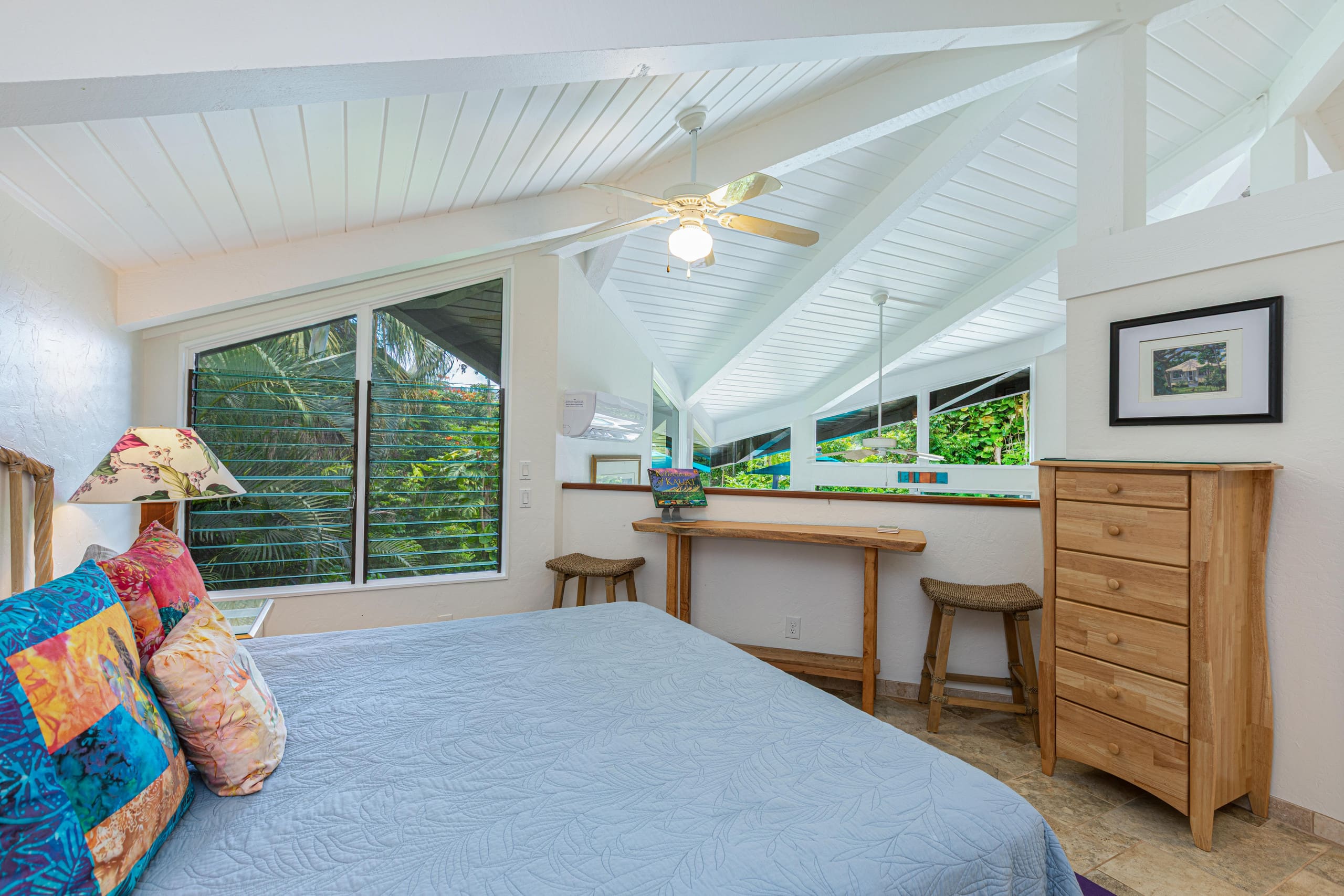 Home in Princeville · ★4.33 · 2 bedrooms · 2 beds · 2 baths - Image 11