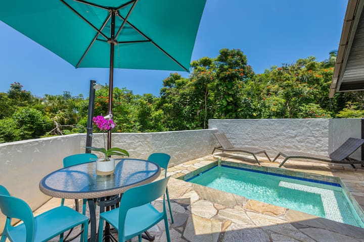 Pali Uli 8, The Gem, honeymoon or romantic getaway