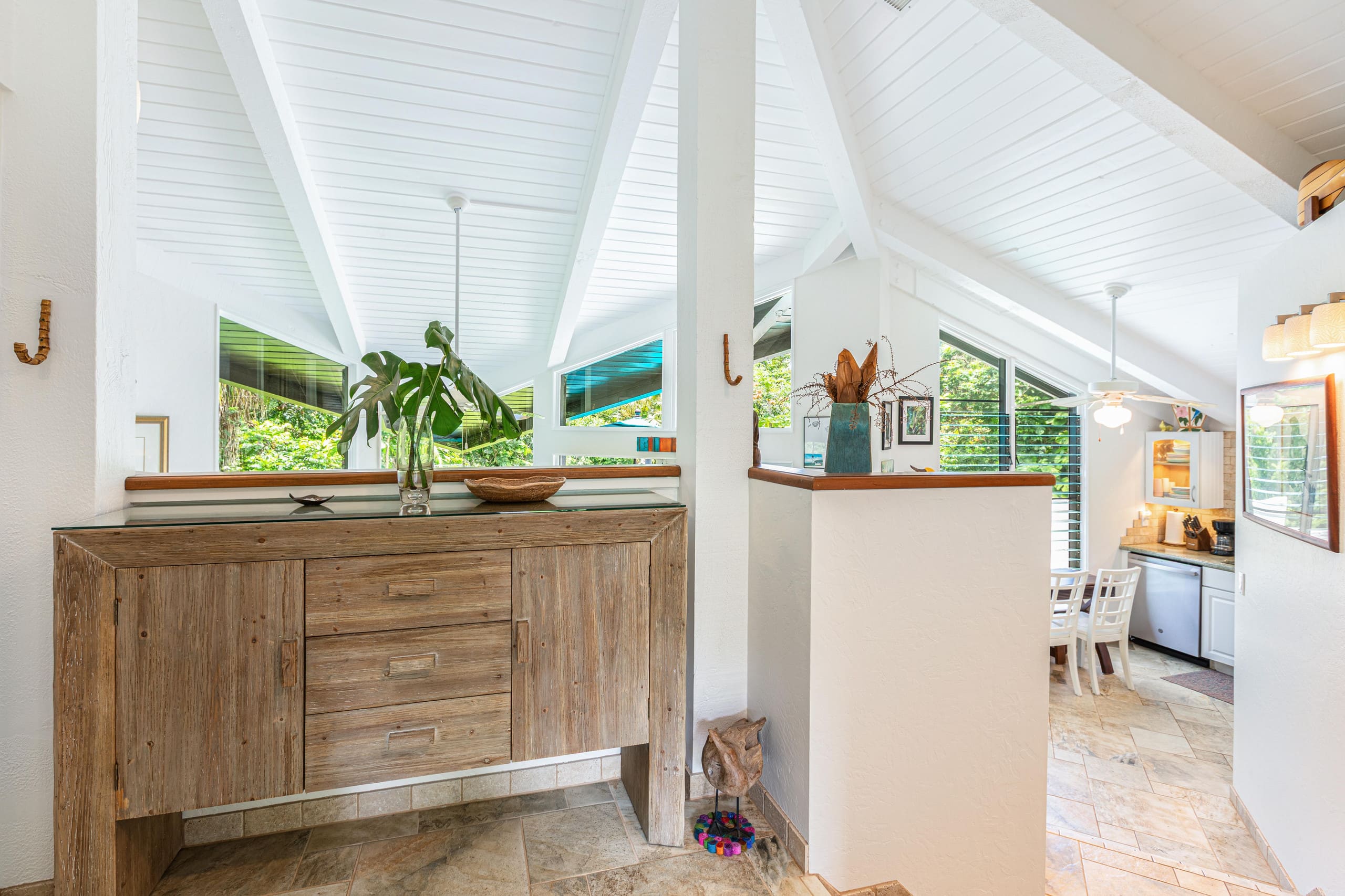 Home in Princeville · ★4.33 · 2 bedrooms · 2 beds · 2 baths - Image 18