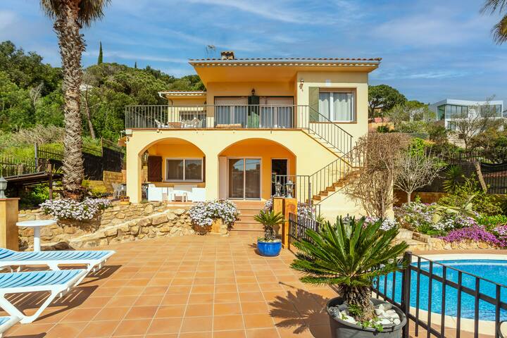 Disfruta De La Costa Brava gallery image 3