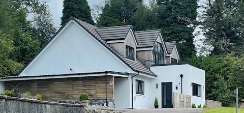 Braeside House, beautiful home and views
