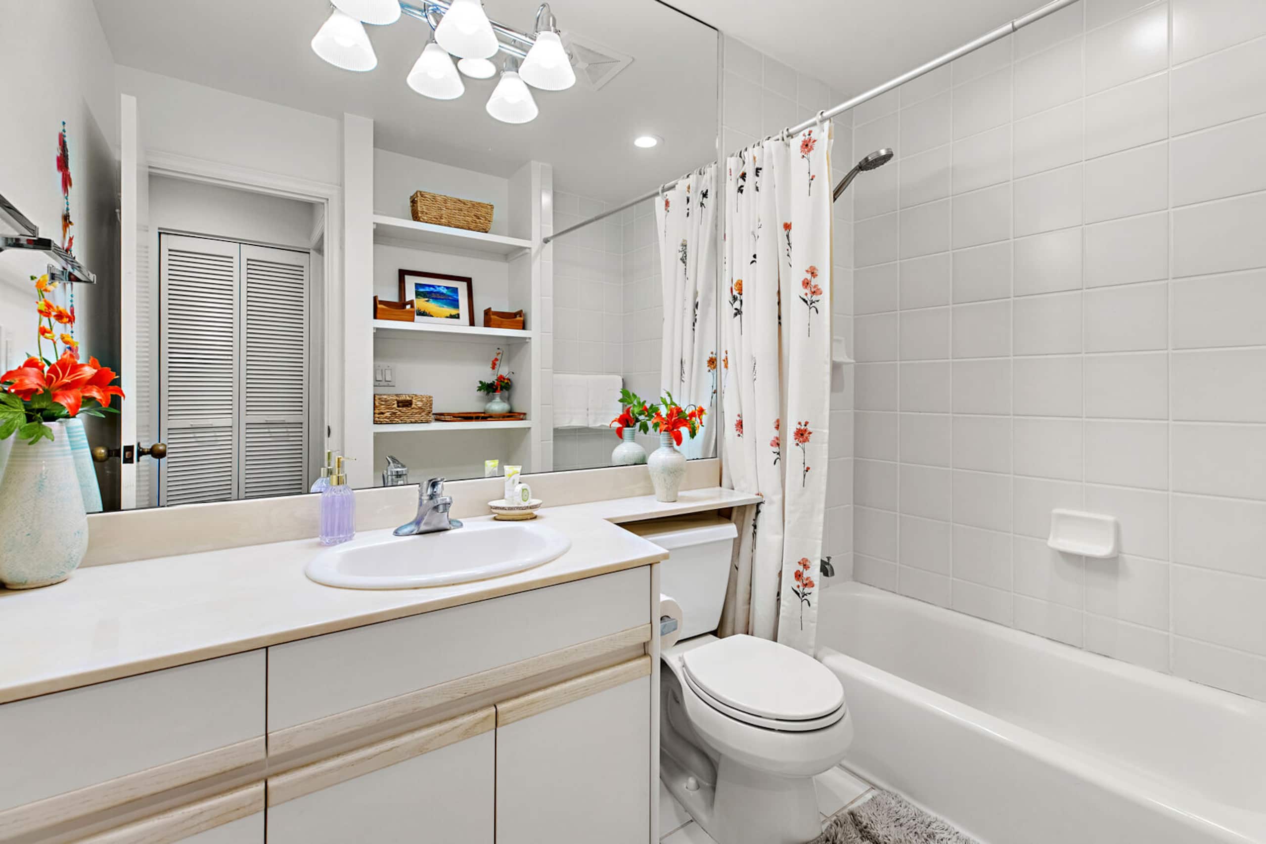Condo in Kihei · ★5.0 · 2 bedrooms · 3 beds · 2 private baths - Image 21
