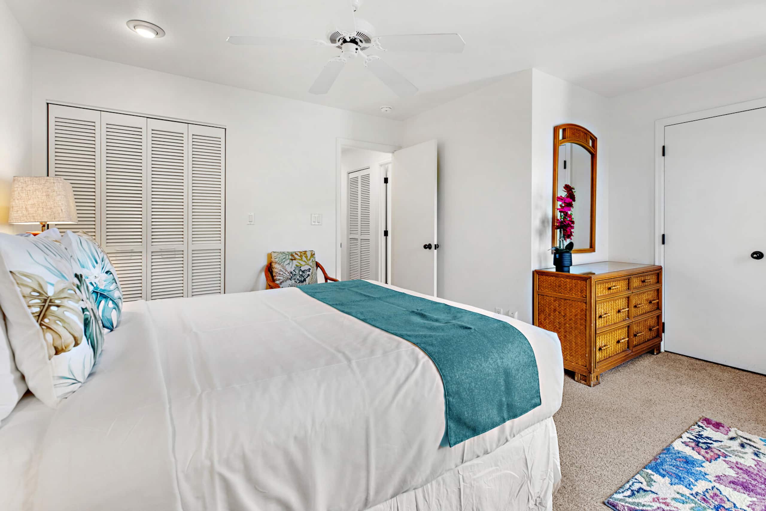 Condo in Kihei · ★5.0 · 2 bedrooms · 3 beds · 2 private baths - Image 19