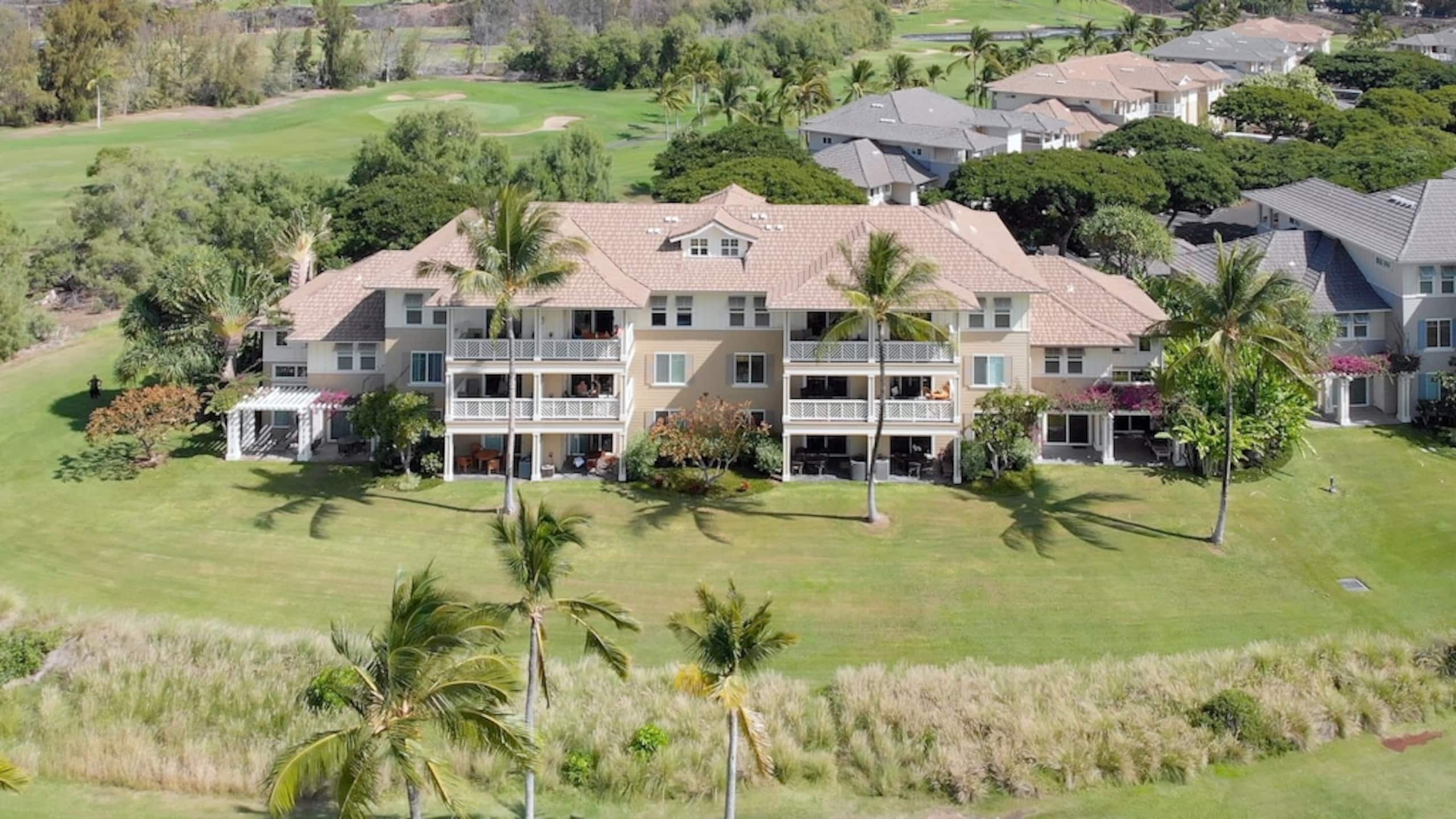Condo in Waikoloa Village · ★5.0 · 2 bedrooms · 4 beds · 2 baths - Photo 37