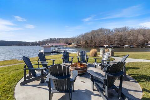 Luxury Home w/ Boat & PWC Slip, Ramp, & Pool Table