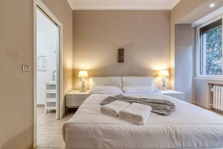 Eleganza e Comfort in Centro gallery image 3