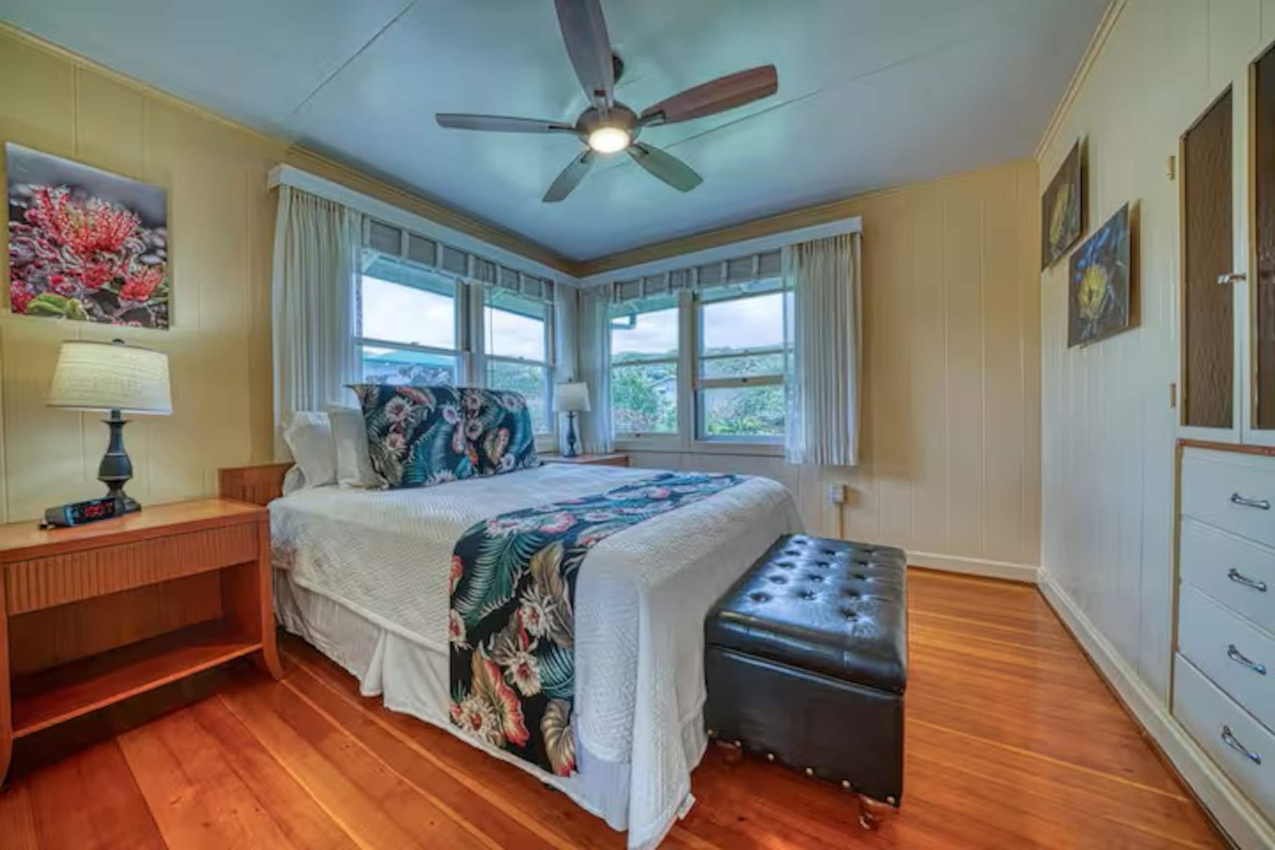 Home in Hilo · ★5.0 · 4 bedrooms · 4 beds · 2 private baths - Image 13