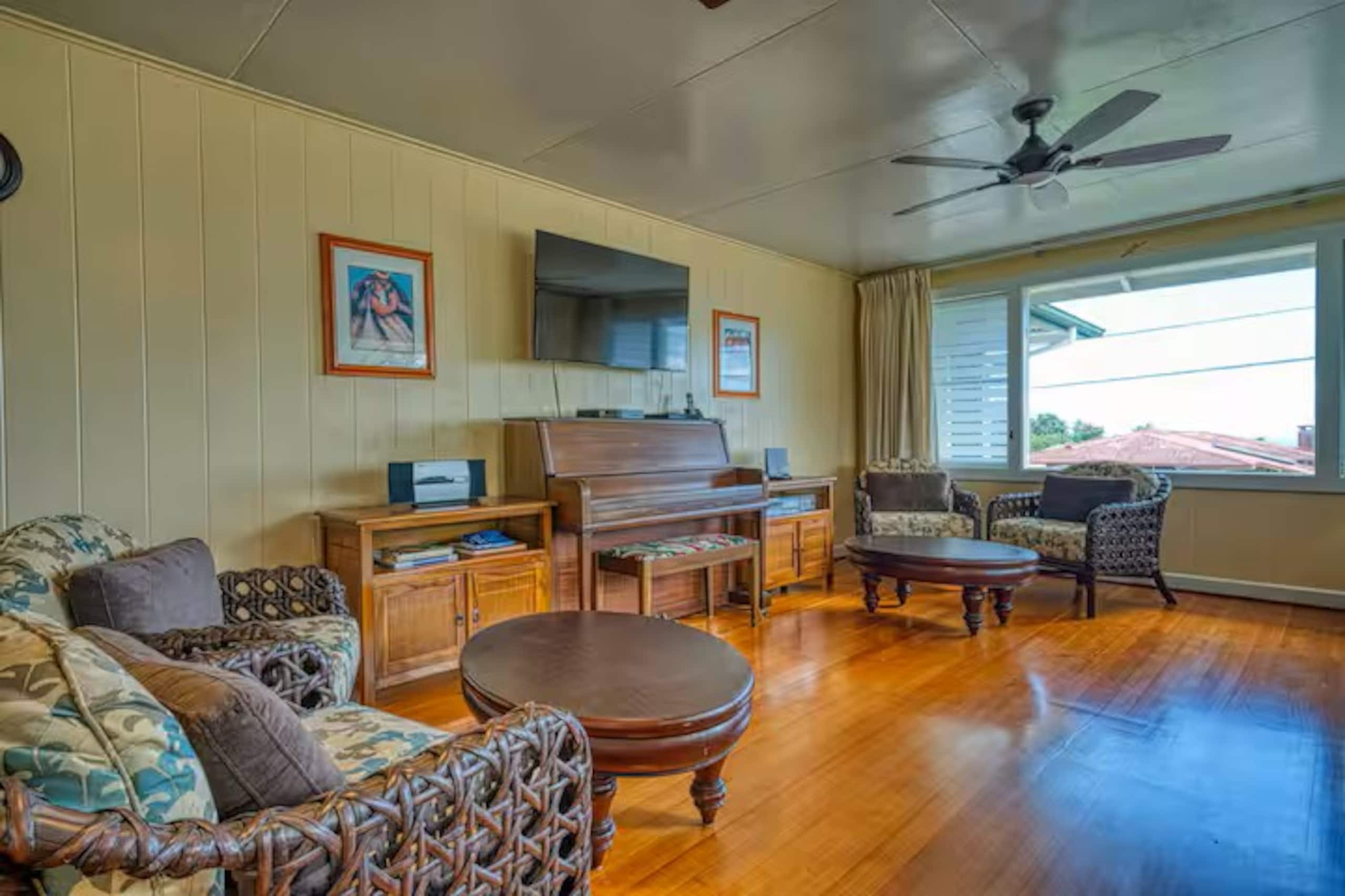 Home in Hilo · ★5.0 · 4 bedrooms · 4 beds · 2 private baths - Image 1