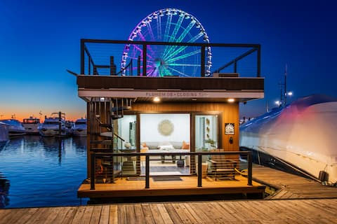 Flohom 6 | Unmatched 360° Waterfront Views