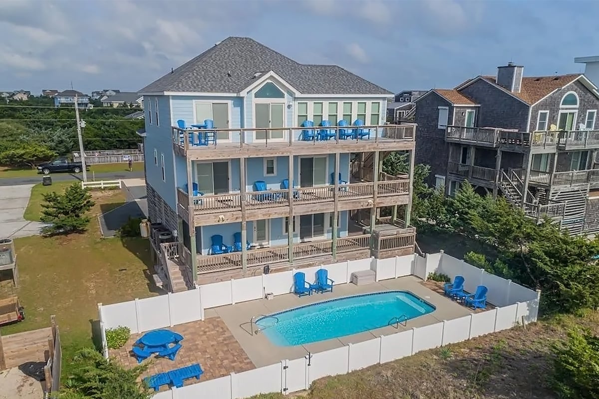Salt & Light: Oceanfront, Saltwater Pool, Elevator