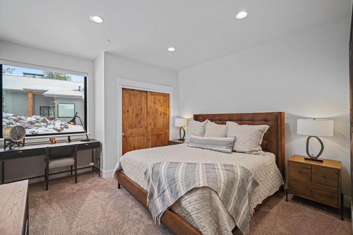 18172 Forestbrook-17