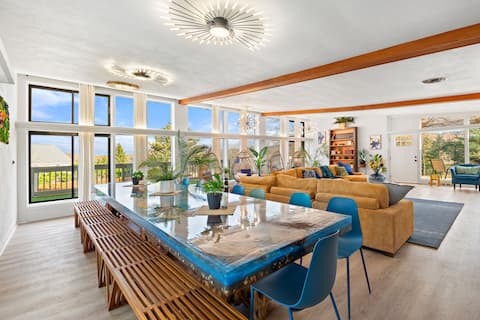 Fun • Indoor Pool Hottub & Sauna • Mystery Room