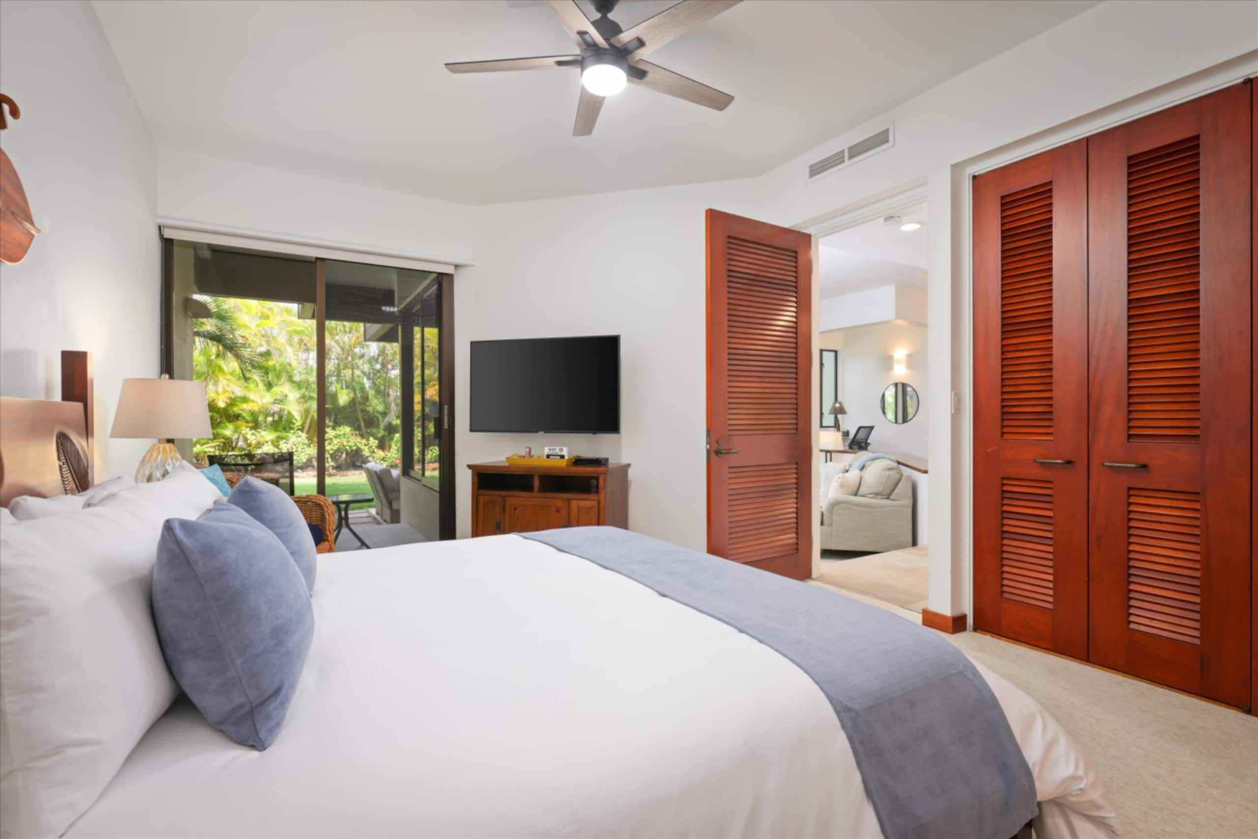Condo in Puako · ★4.97 · 2 bedrooms · 4 beds · 2.5 baths - Photo 10