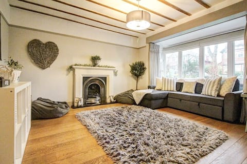 The Family Holiday in West Kirby