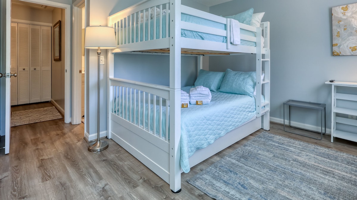 Ორადგილიანი ორსართულიანი ნომერი