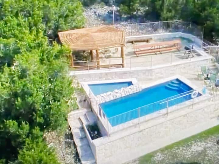2 Pools! Mtn Views, 2 Minutes 2 Frio, Large Lodge. - 康肯