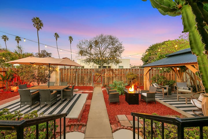 Walk To Beach W/parking, Outdoor Bbq & Fire Pit! - San Diego, CA