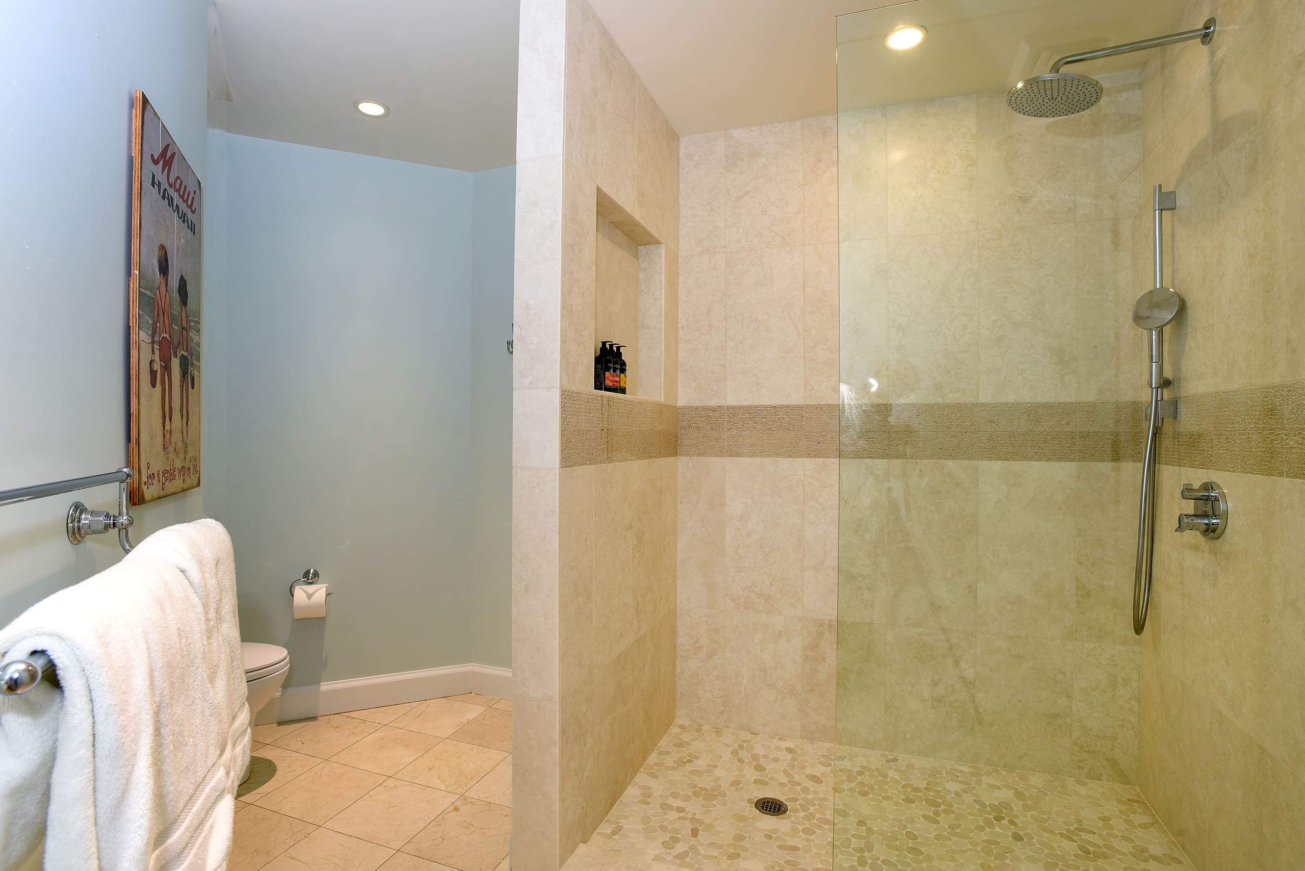 Home in Kihei · ★5.0 · 3 bedrooms · 4 beds · 3.5 baths - Image 51