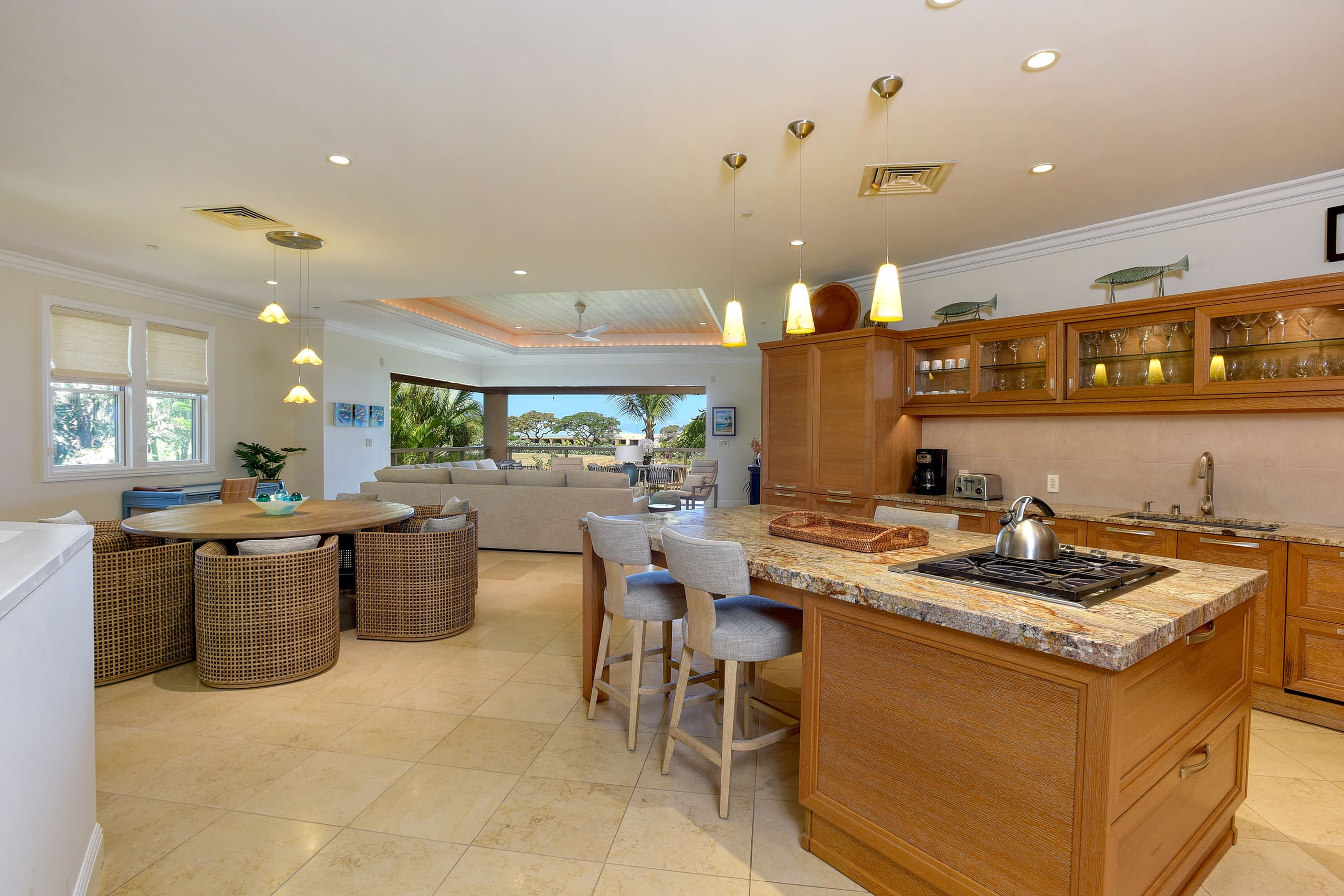 Home in Kihei · ★5.0 · 3 bedrooms · 4 beds · 3.5 baths - Image 12