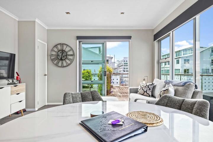 Fotografija sobeOdloženi dnevni boravak i blagovaonica