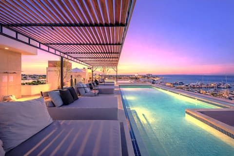 Incredible Sunsets, Private Pool and Boardwalk