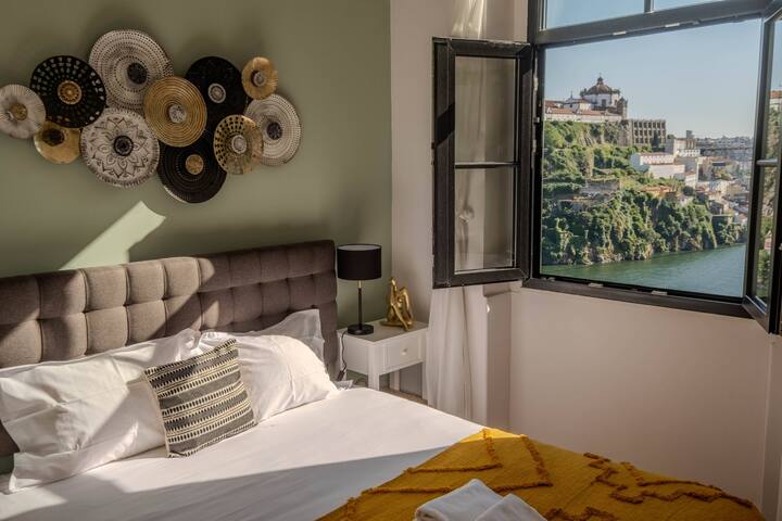 River Sight Corticeira III gallery image 3