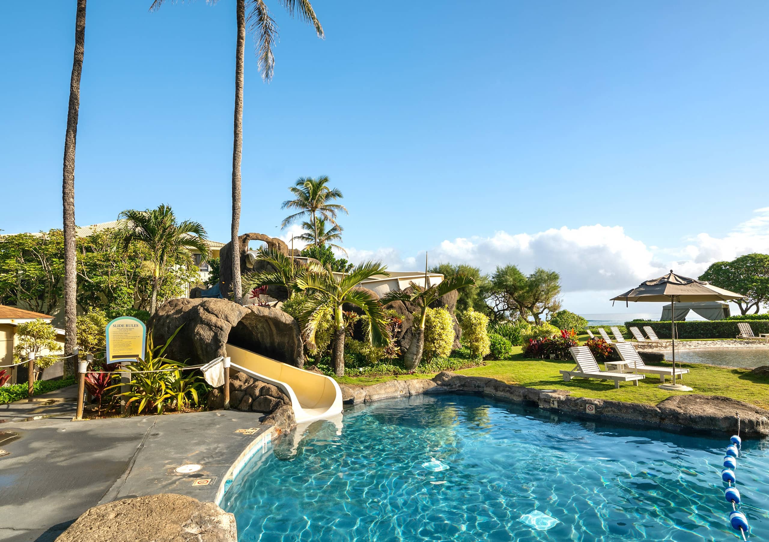 Condo in Lihue · ★4.87 · 1 bedroom · 2 beds · 1 shared bath - Image 11
