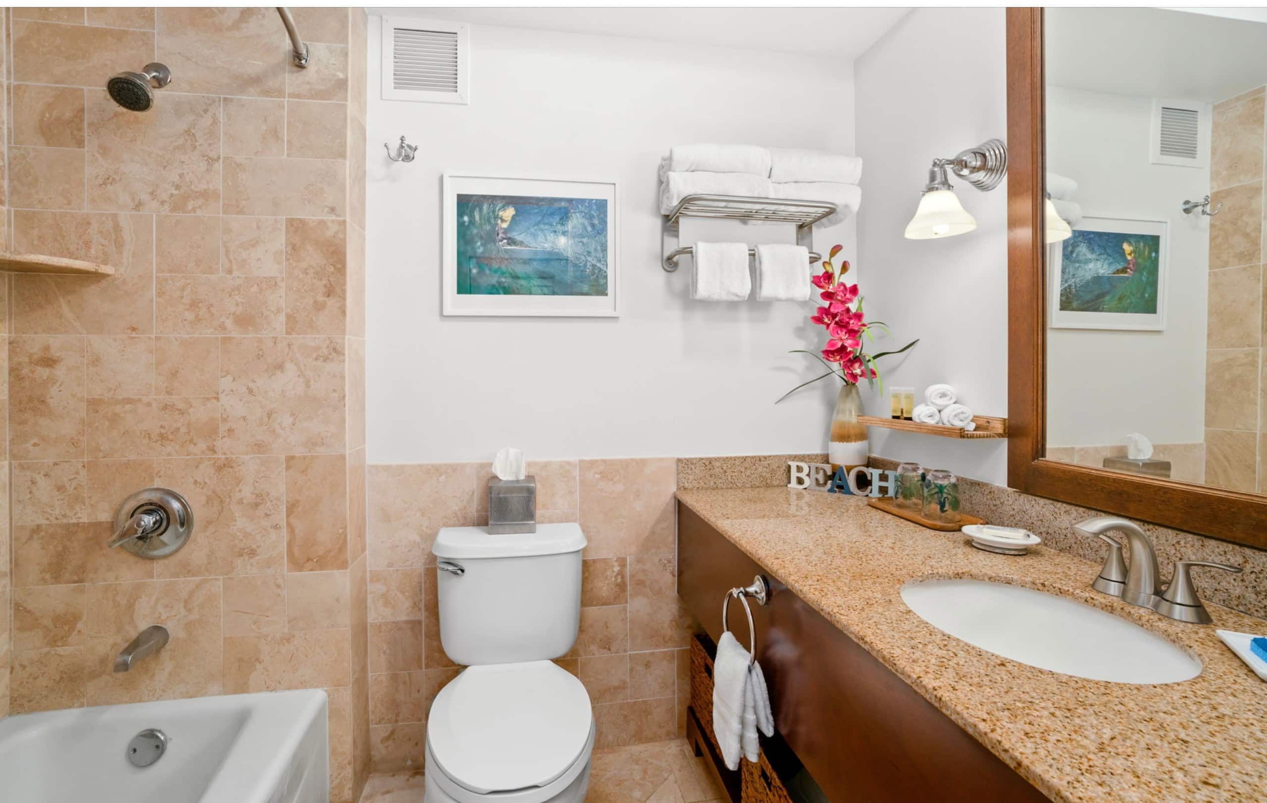 Condo in Lihue · ★4.87 · 1 bedroom · 2 beds · 1 shared bath - Image 16