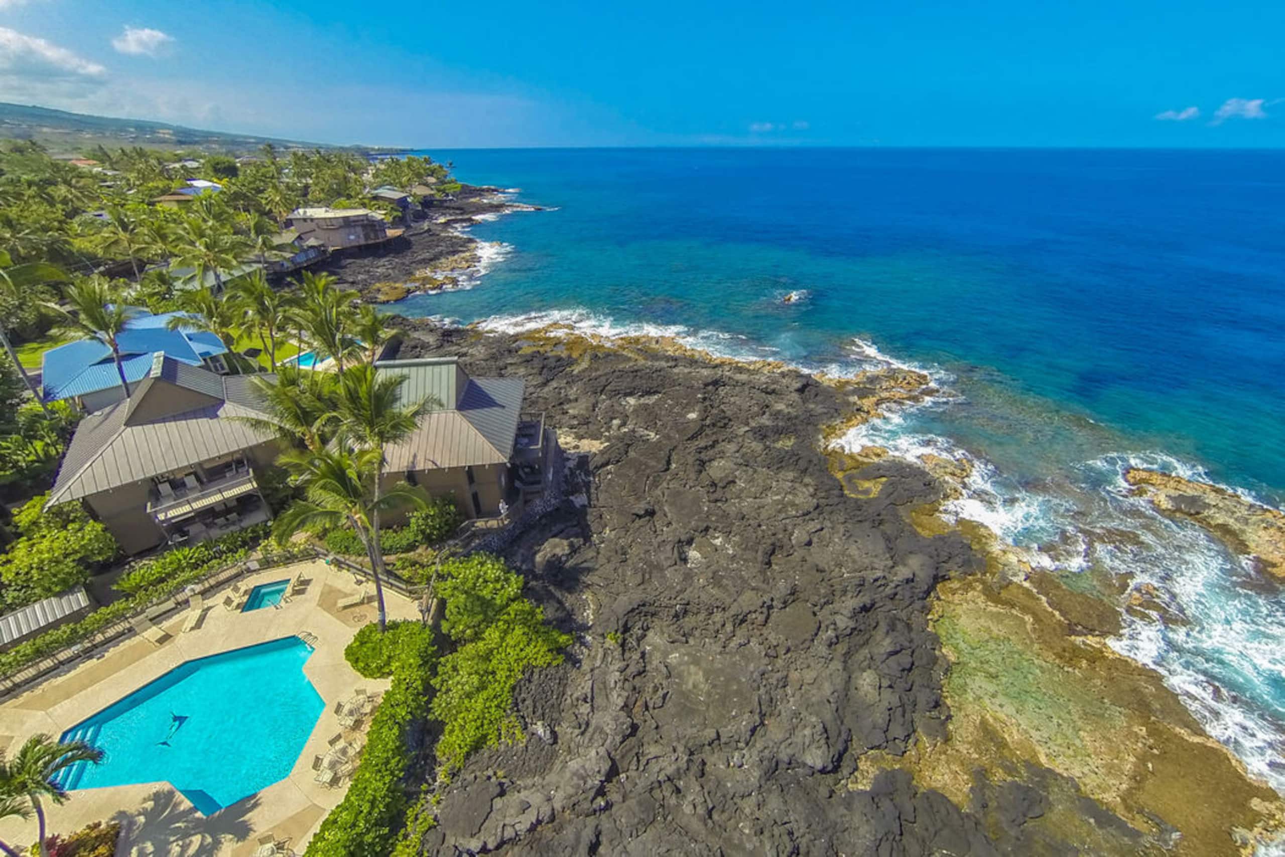 Townhouse in Kailua-Kona · ★4.91 · 3 bedrooms · 4 beds · 3 baths - Image 27