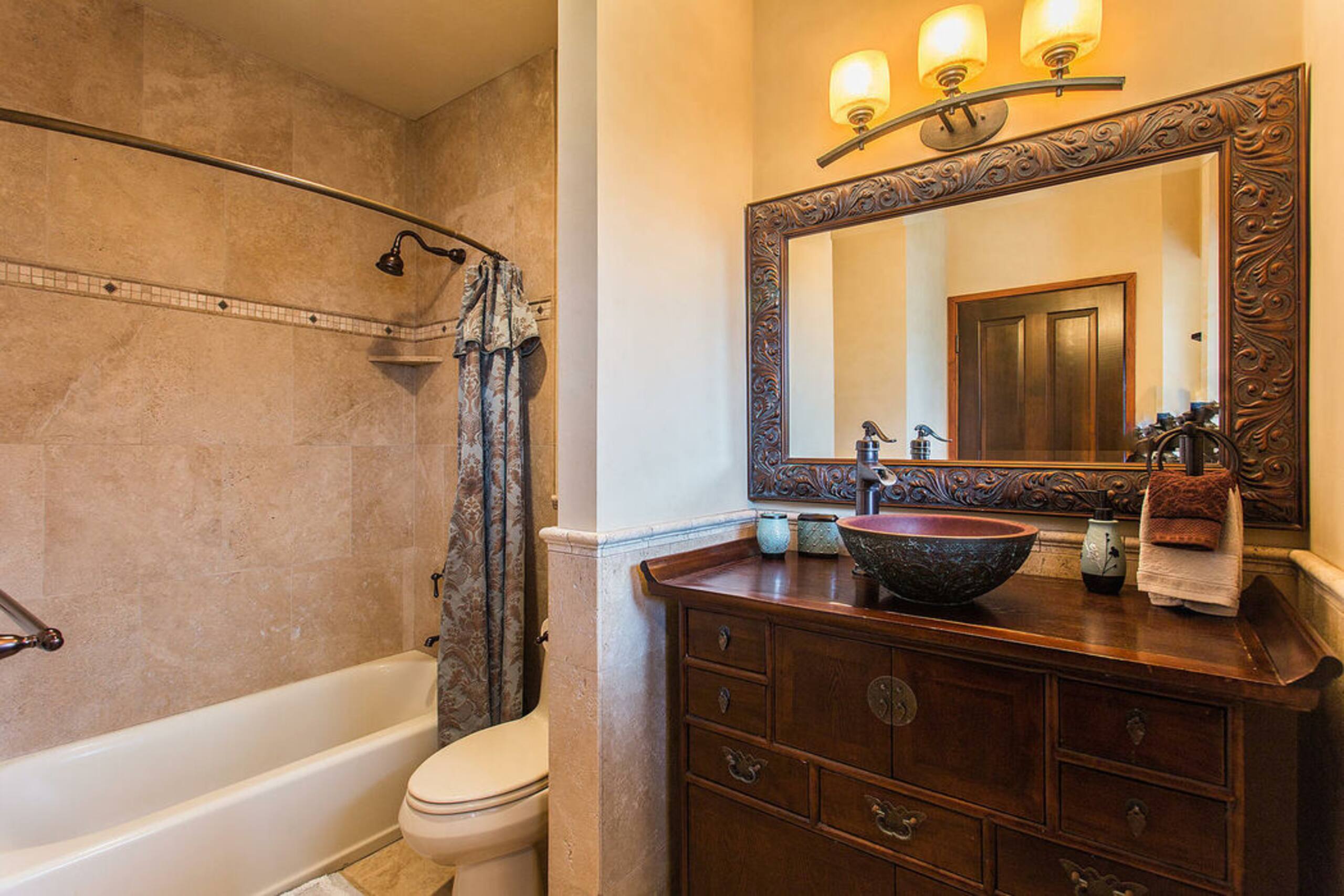 Townhouse in Kailua-Kona · ★4.91 · 3 bedrooms · 4 beds · 3 baths - Image 18