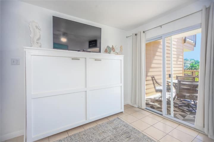 Სრული ზომის მერფი საწოლი