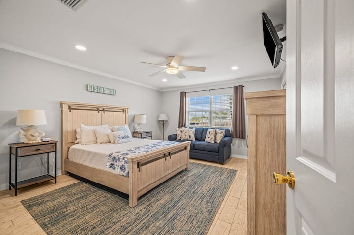 705 Gulf Shore Dr-25