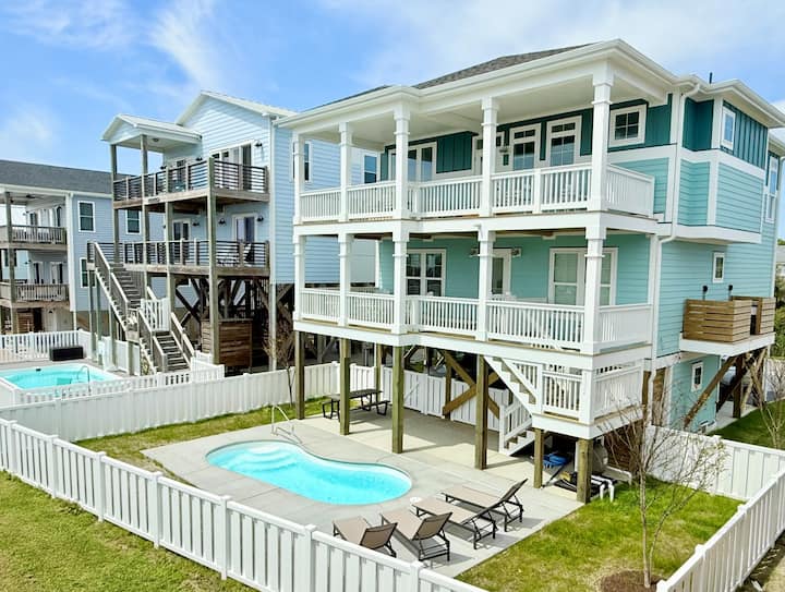 Tide Together: Oceanview Retreat For 17! - Oak Island, NC