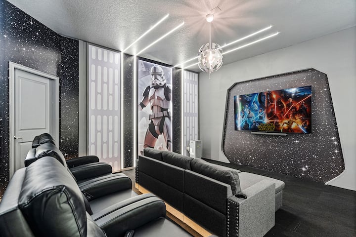 Perfect Family Getaway With Pool, Grill & Theater - Orlando, FL