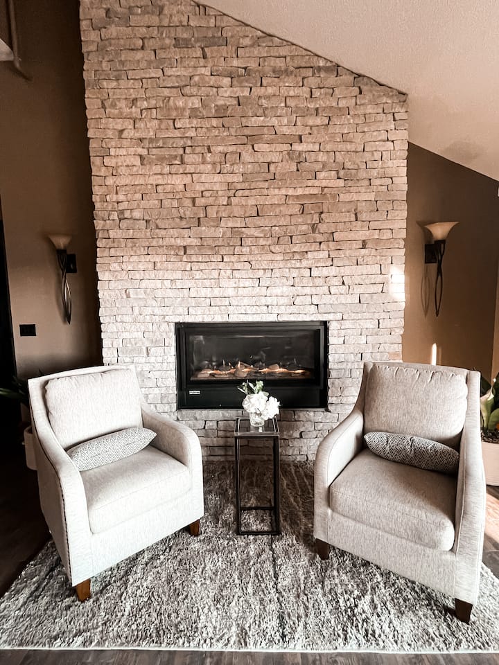 River View Lodge - Full Property Rental - Iowa