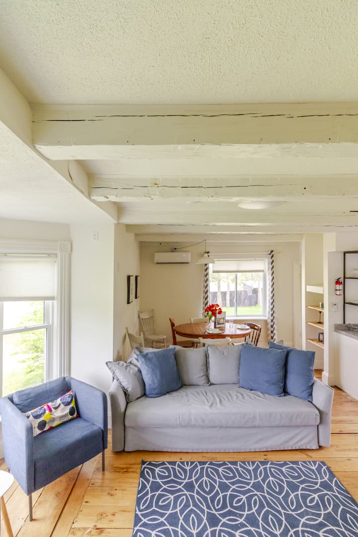 West Lake Cottages - Tulip Tree - Family Friendly! - Sand Banks