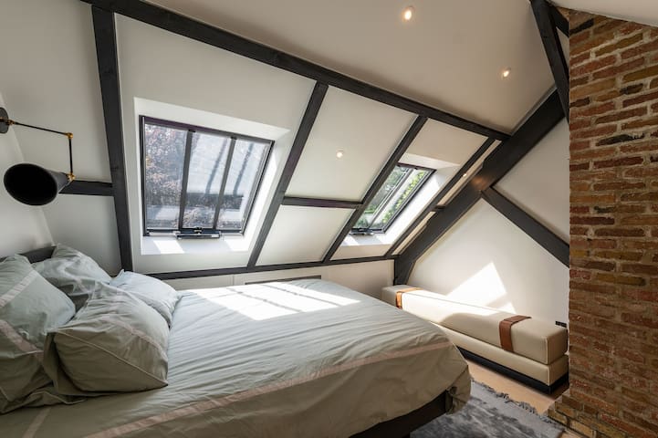 Latin Exclusive managed Airbnb listing 3