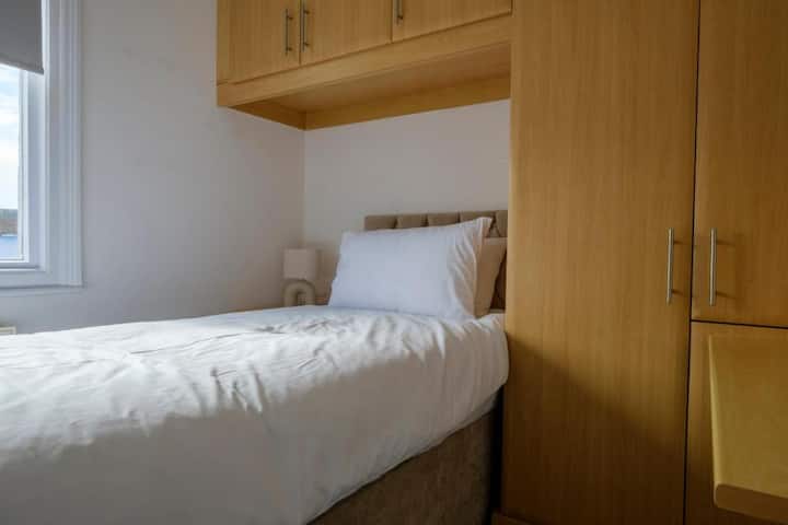 Საძინებელი 3