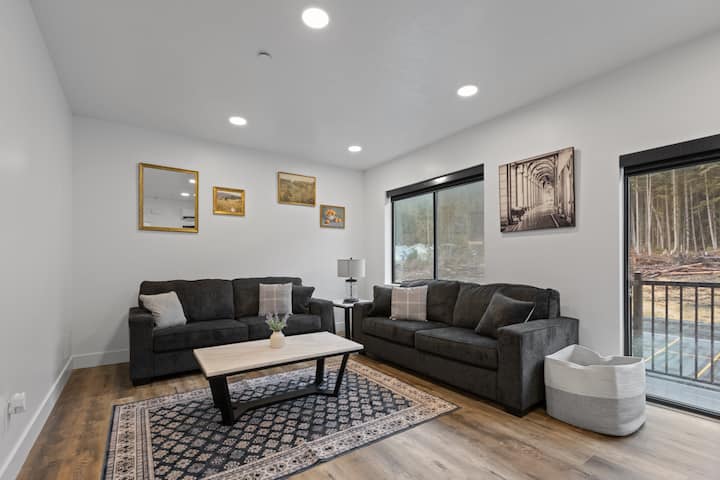 Affordable Luxury With Views!  A305 - Juneau, AK