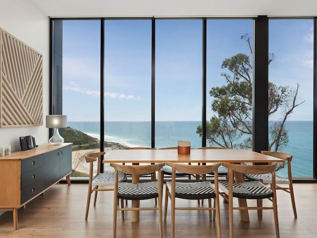 Iluka Blue – Stunning Ocean Views gallery image 3