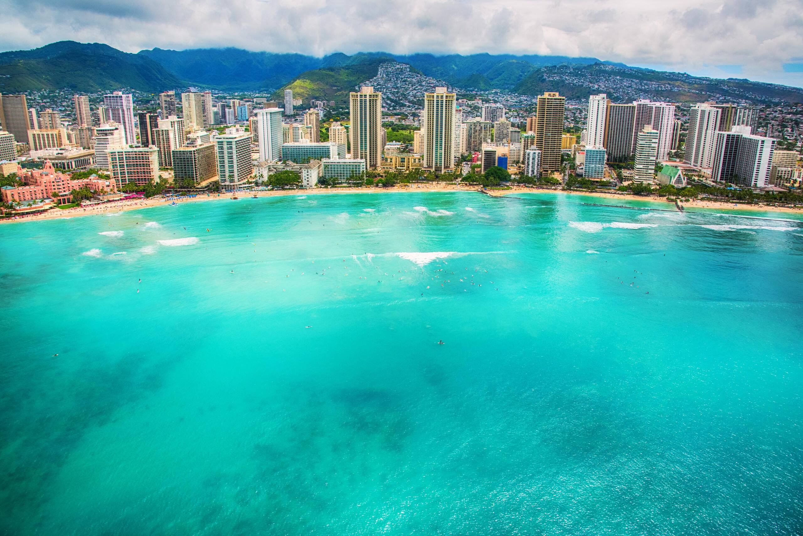Condo in Honolulu · ★4.33 · Studio · 2 beds · 1 private bath - Image 24