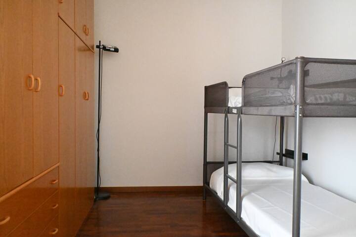 საძინებელი 2