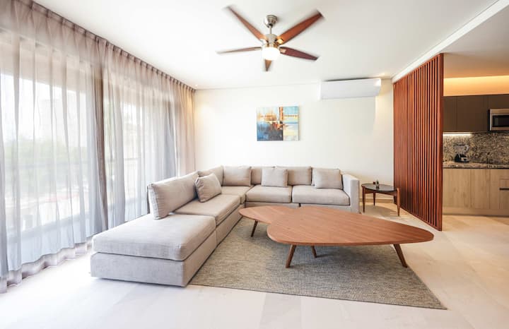 Apt Flamingo: Relaxing Getaway With Shared Pool - Puerto Morelos