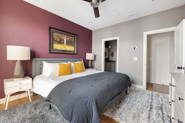 استمتع بالراحة مع سرير كينج فاخر 