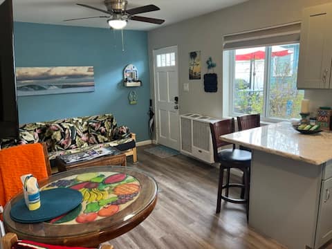 Top performing Airbnb: Baja Beach Hideaway in Crown Point! in Pacific Beach