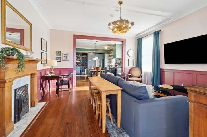 Stylish Group Stay, 2 Units w/Award-Winning Design