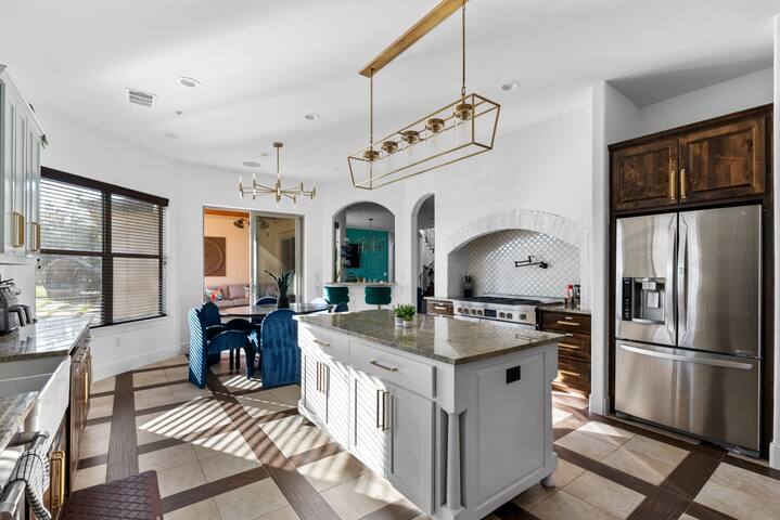 Retreat House – Heated Pool – Pickleball court gallery image 5