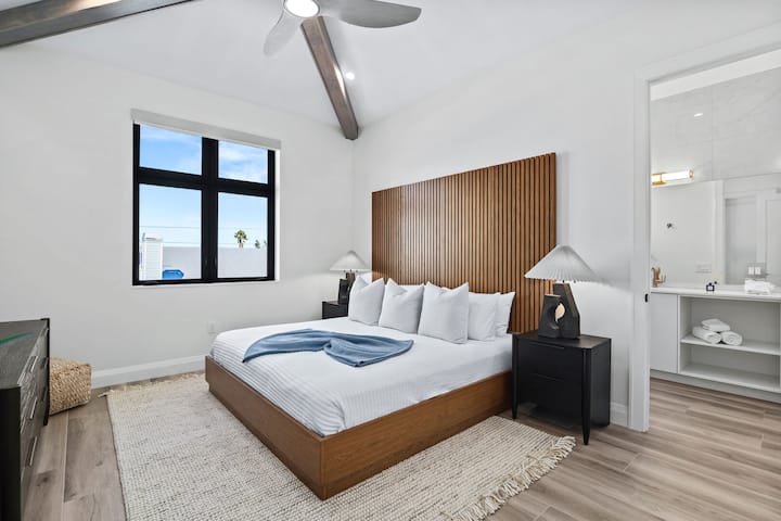 Fourth Bedroom - King