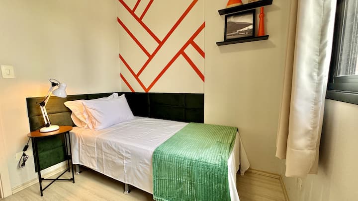 Kitanda cha mtu mmoja kilicho na kitanda cha kuvuta (bicama)